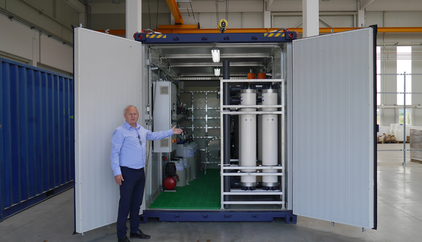 Containerised drinking water treatment in Peru